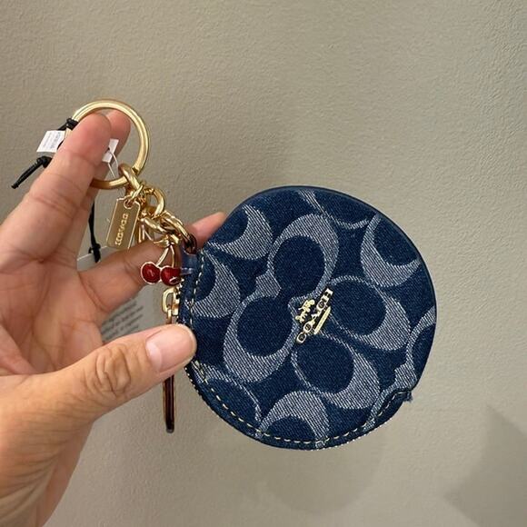 Coach CZ256 Circular Coin Pouch Bag Charm In Signature Denim - Picture 1 of 6